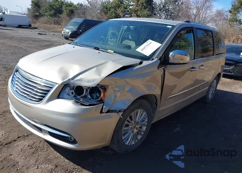 2012 Chrysler Town & Country Limited z USA, uszkodzony, nr VIN 2C4RC1GG1CR237310